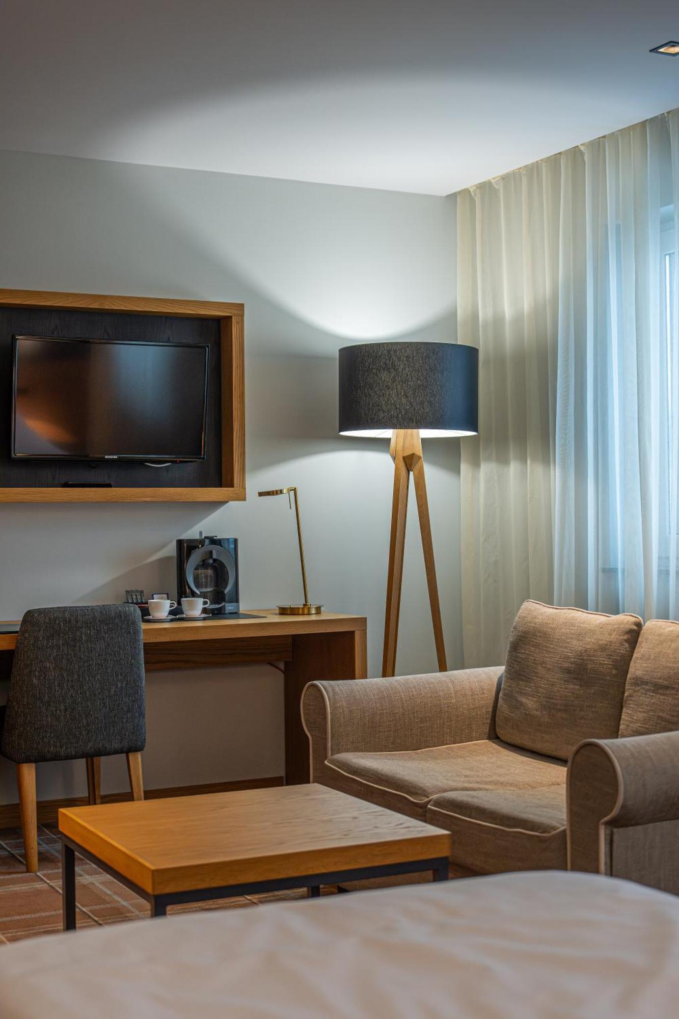Hvd Grand Hotel Suhl Business & Leisure Luaran gambar