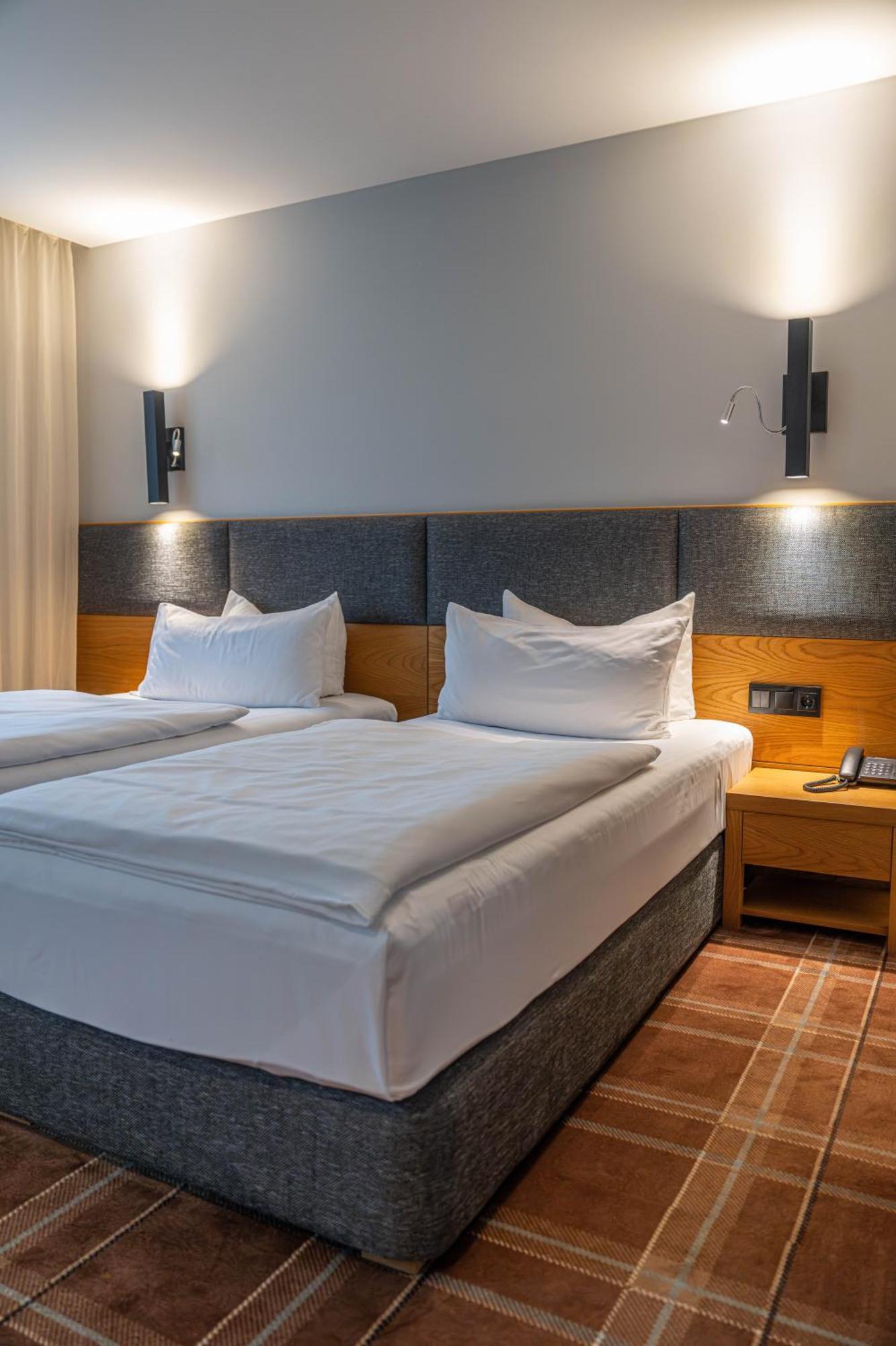 Hvd Grand Hotel Suhl Business & Leisure Luaran gambar