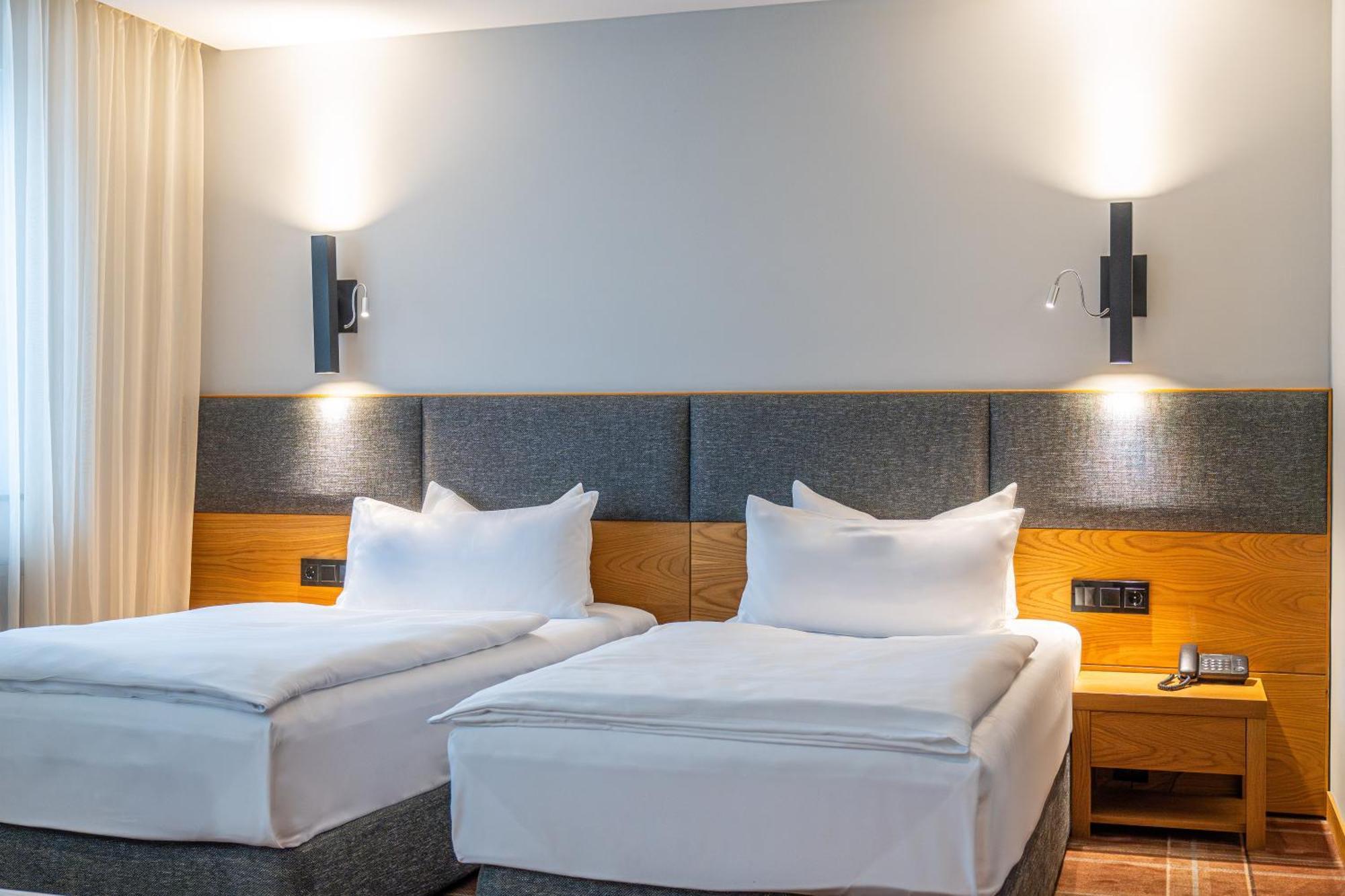 Hvd Grand Hotel Suhl Business & Leisure Luaran gambar